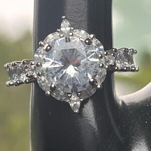 925 SS & CZ Vintage Ring